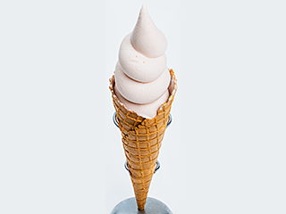 地産　いちじくソフトクリーム